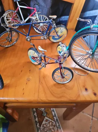 Pack 5 Bicicletas Miniatura encenedor mecheros