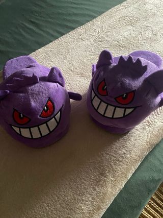 Zapatillas de estar por casa Gengar Pokémon
