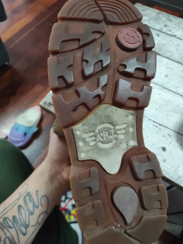 Botas plataforma ART beige/gris