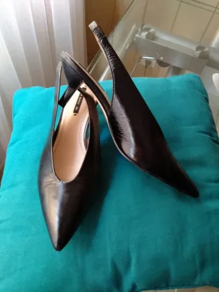 Zapatos Zara Salón Tacón Bajo Piel Negro Talla 37