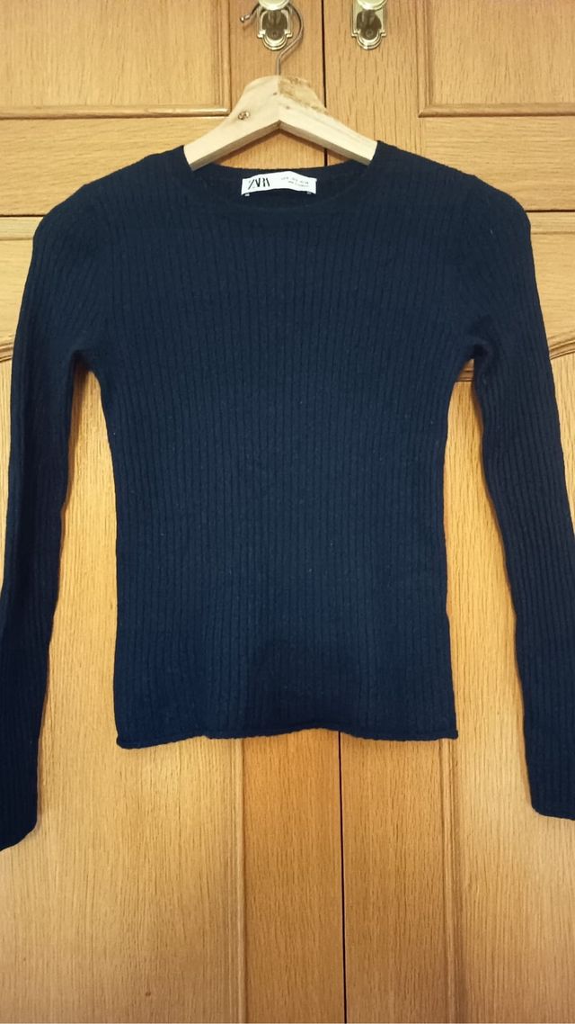 Jersey Zara azul marino canalé
