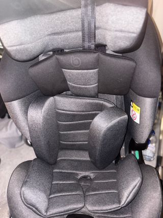 Silla de coche para bebé gris