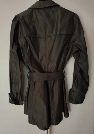 Gabardina Burberry Gris