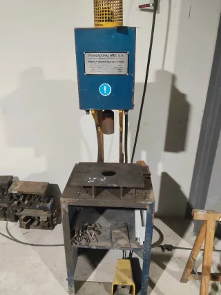 Prensa Neumática P-4000 TRONZADORAS MG