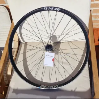Rueda trasera 27,5" DT Swiss HX 1700 Spline 30 IS