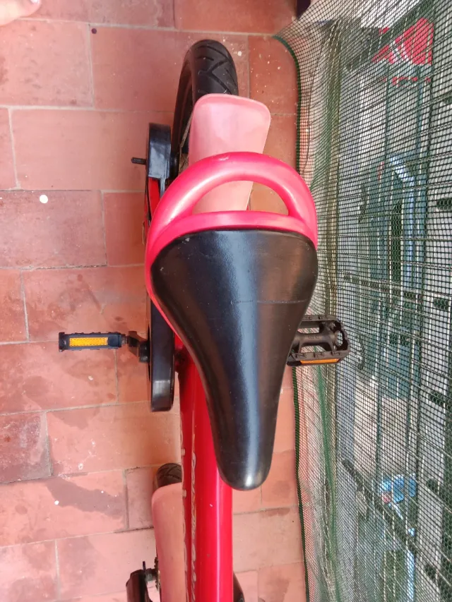 Bicicleta infantil Minimax roja