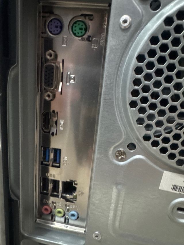 Torre PC X Phoen Windows 8 Negra