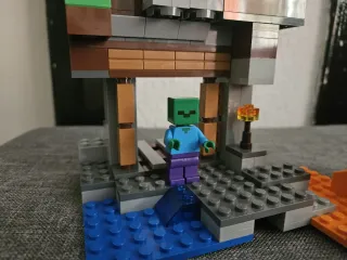 Lego Minecraft 21166 La Mina Abandonada.