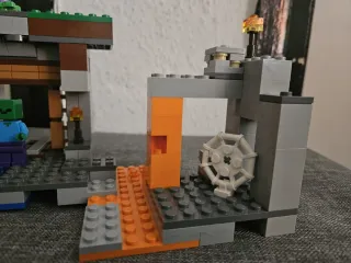 Lego Minecraft 21166 La Mina Abandonada.