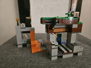 Lego Minecraft 21166 La Mina Abandonada.