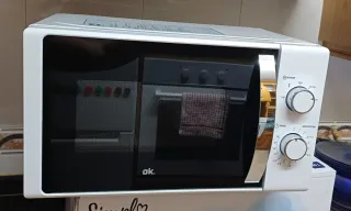 Microondas blanco OK.