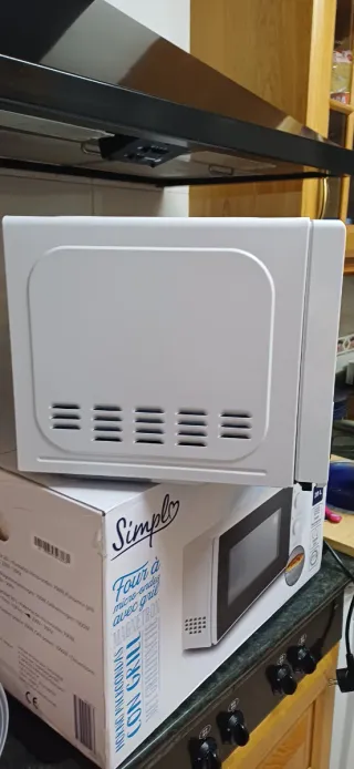 Microondas blanco OK.