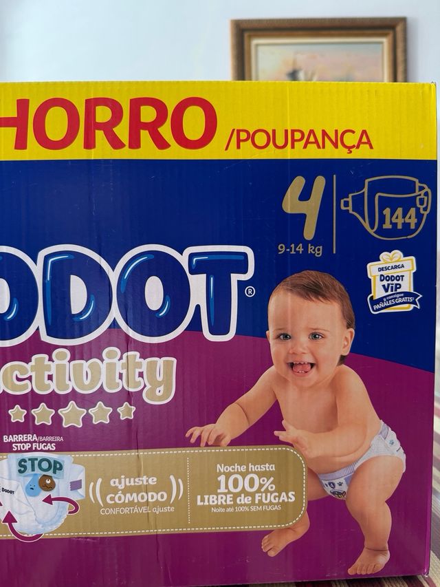 Dodot Activity Talla 4 - 144 uds