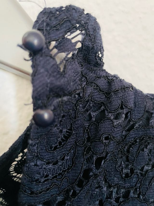 Vestido azul de encaje