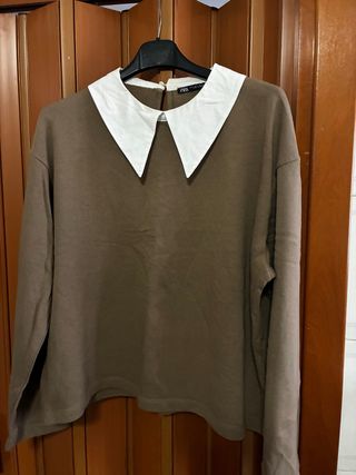 Maglia Zara con colletto bianco