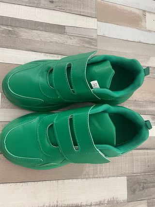 Zapatillas verdes talla 37