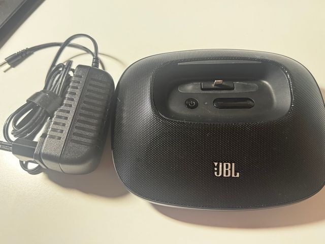 Altavoz JBL para iPod/iPhone Negro portátil