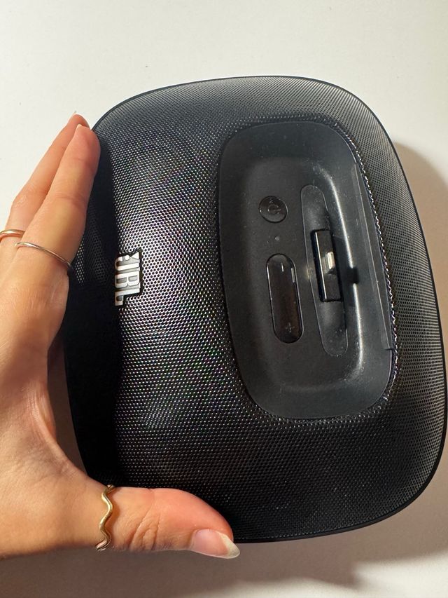 Altavoz JBL para iPod/iPhone Negro portátil