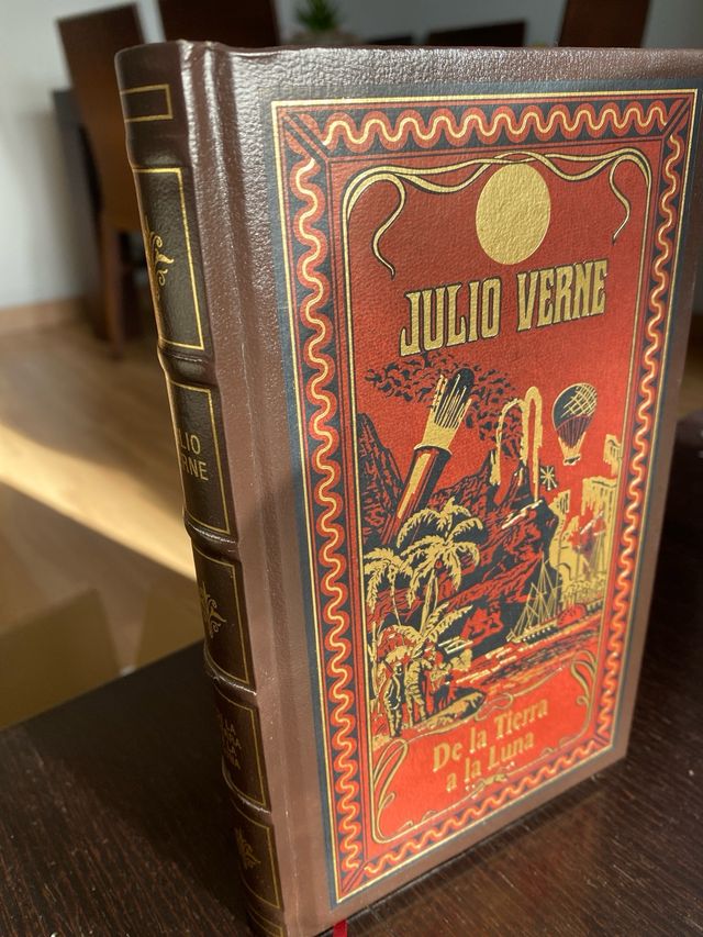 De la tierra a la luna