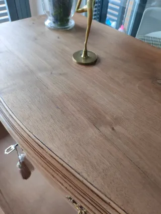 Cómoda  antigua Francesa Provenzal