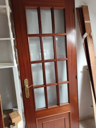 Puerta Sapely con 12 cristales