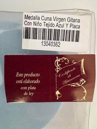 Medalla Cuna Virgen con Niño de Plata Ley y tejido