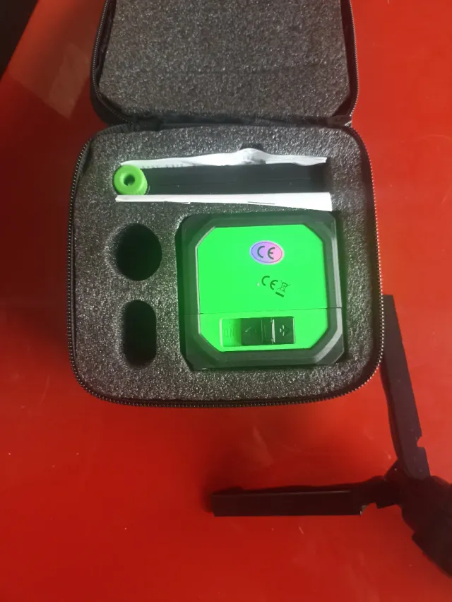 Nivel Láser Hilda con trípode