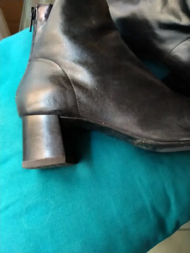 Botines piel negros talla 37