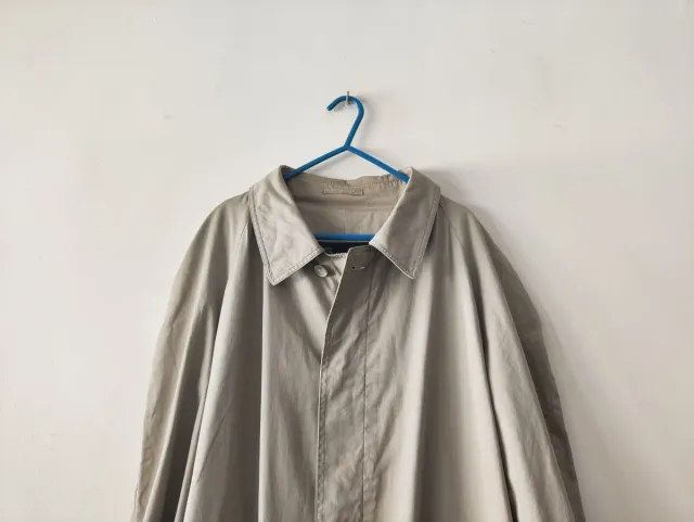 Gabardina beige Cortefiel