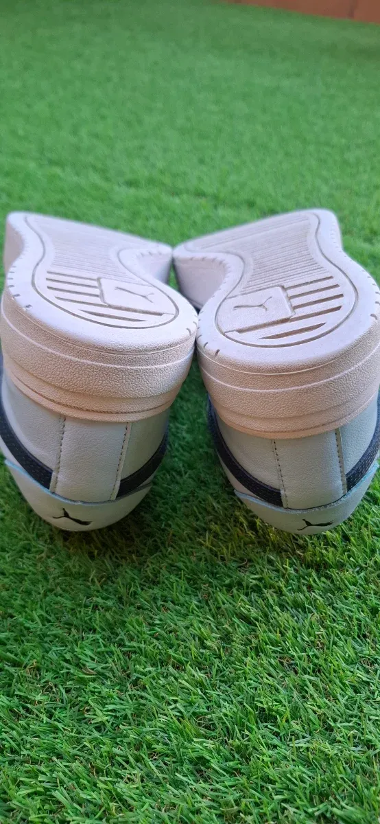 Zapatillas Puma Azules y Blancas