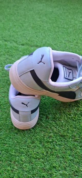 Zapatillas Puma Azules y Blancas