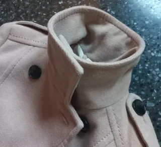 Cappotto corto H&M beige collo alto EUR 34