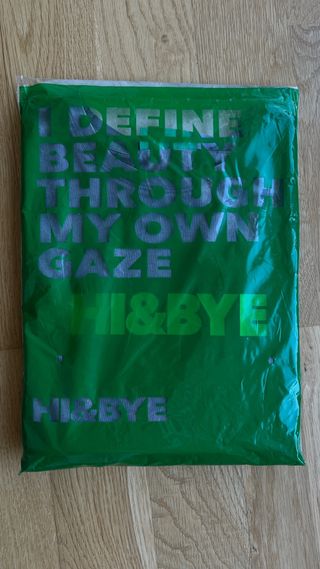 Camiseta gris manga larga HI&BYE