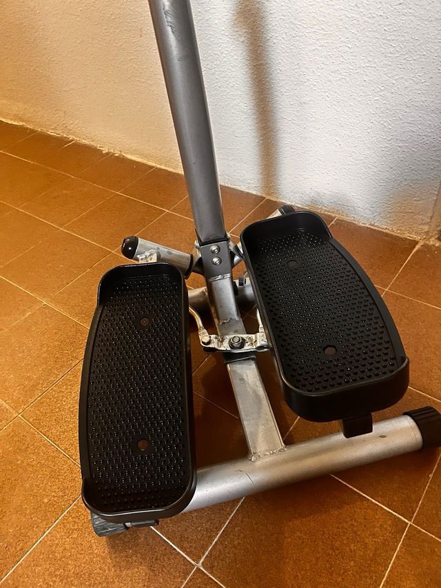 Máquina de escaleras JOCCA