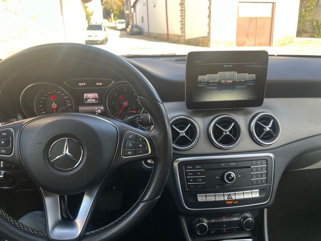 Mercedes-Benz Clase CLA 2017