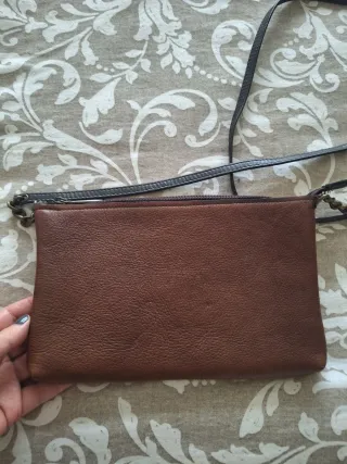 Bolso pequeño efecto piel marrón