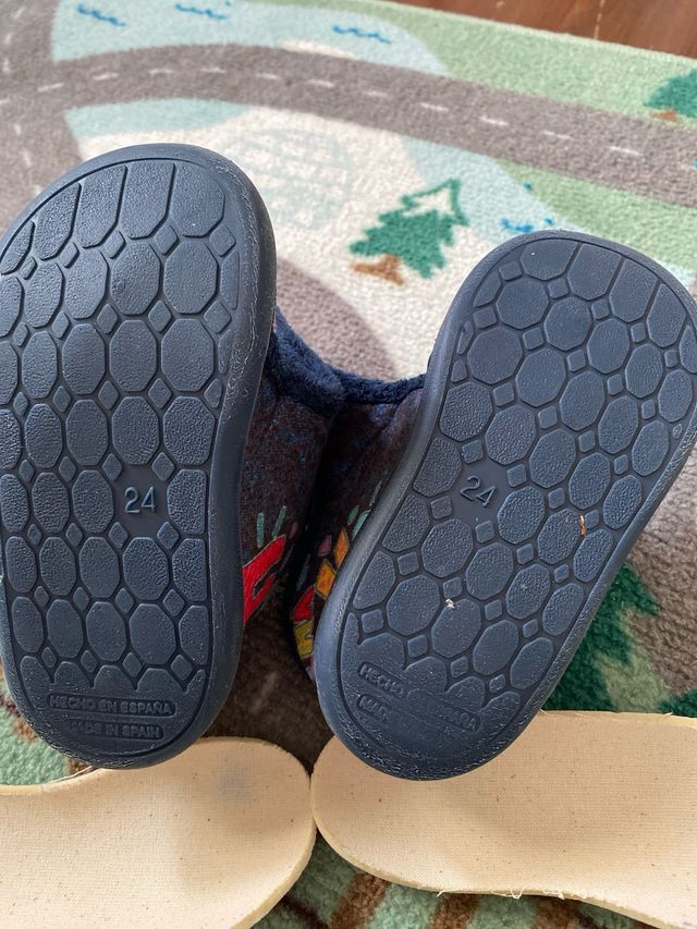 Zapatillas Igor barefoot Snoopy Talla 24