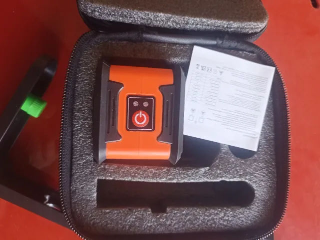 Nivel Láser EIDSIGE con Accesorios