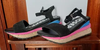 Sandalias 37 Gioseppo cuña sport negras