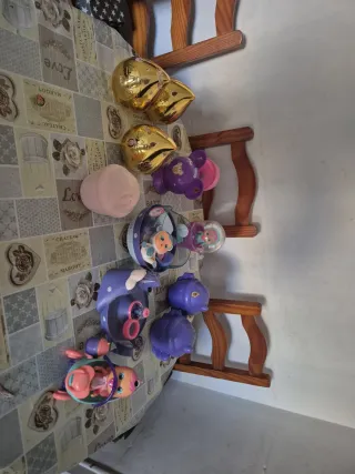 Bebés Llorones con casitas y accesorios junto