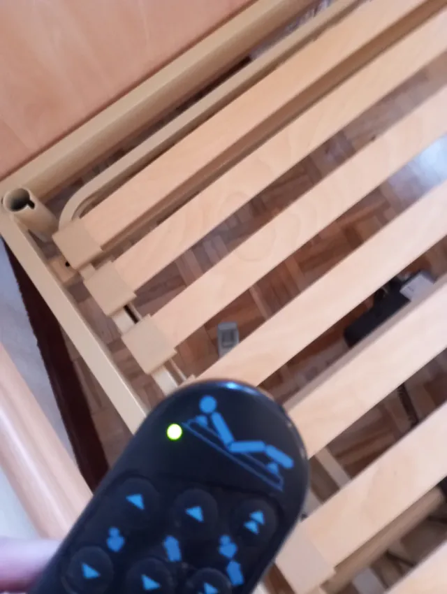 Cama articulada Oihana + Colchón nuevo anti escara