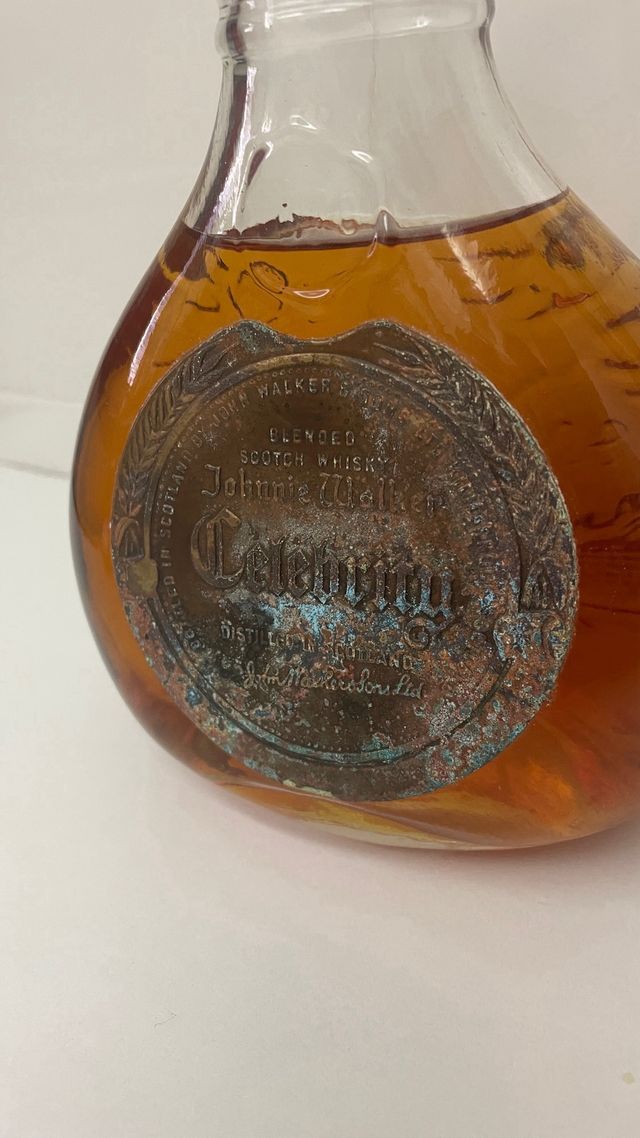 Botella Johnnie Walker Celebration Vintage