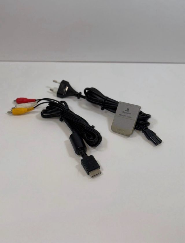 SONY PLAYSTATION 1 COMPLETA DI TUTTO