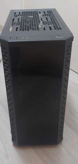 PC de sobremesa con LED azules (RGB)