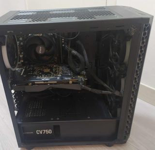 PC de sobremesa con LED azules (RGB)