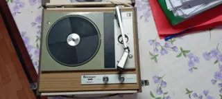Tocadiscos Koninger Antiguo