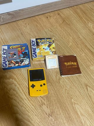 Pack Game Boy: Pokémon Amarillo, Street Fighter II