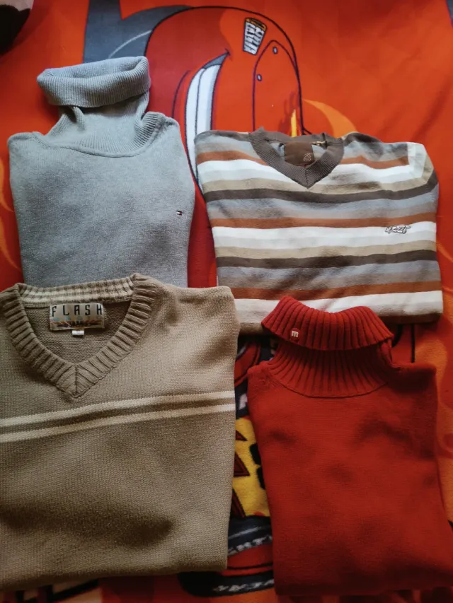 Jerseys Manguun niño 134/140 (8-9 años)