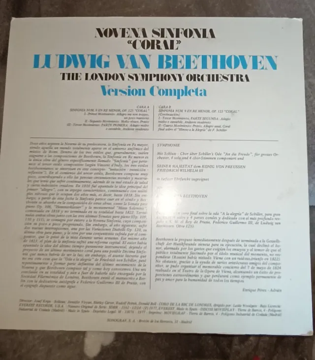 Firmado Pedro Marín y varios Discos