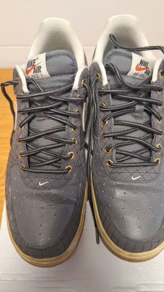 Nike Air Force 1 Gris y Beige